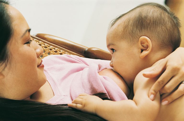 4 FOODS TO AVOID WHEN BREASTFEEDING