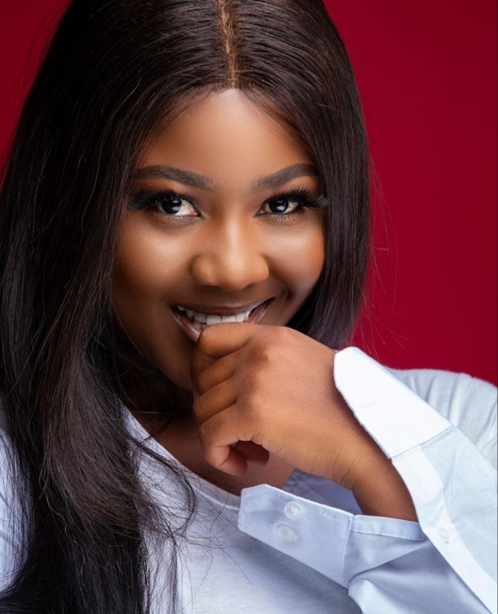 Salma Mumin Lashes Out On Akuapem Poloo For Lying Against Lydia Forson