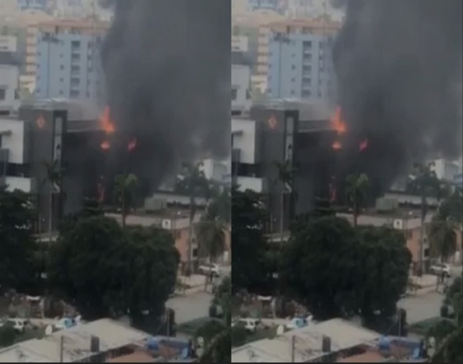 Breaking News: Access Bank on fire (WATCH VIDEO)