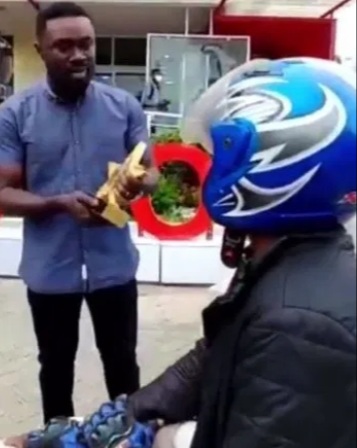 Okada Driver Finds Ras Kuku’s Award