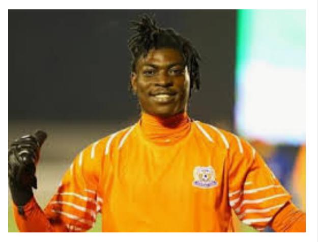 Razak Abalora: Asante Kotoko snap up Ghana international and former Azam goalkeeper