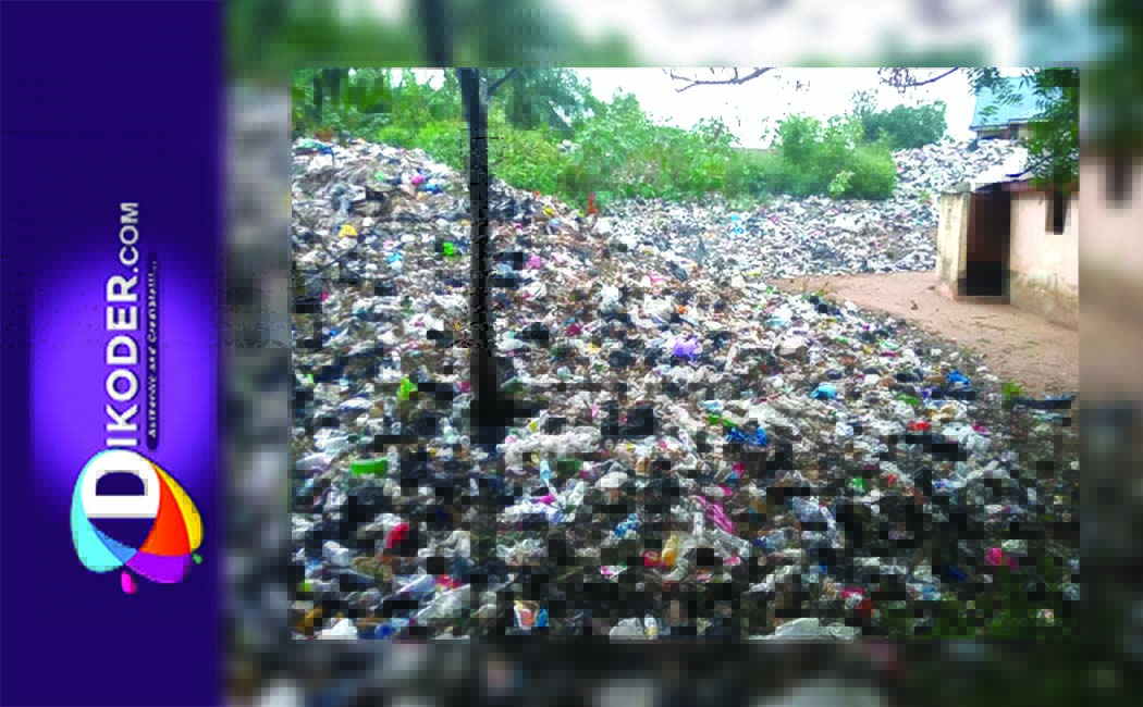 Concerned residents in Ahenbronoso laud MP for rehabilitation of their Toilets